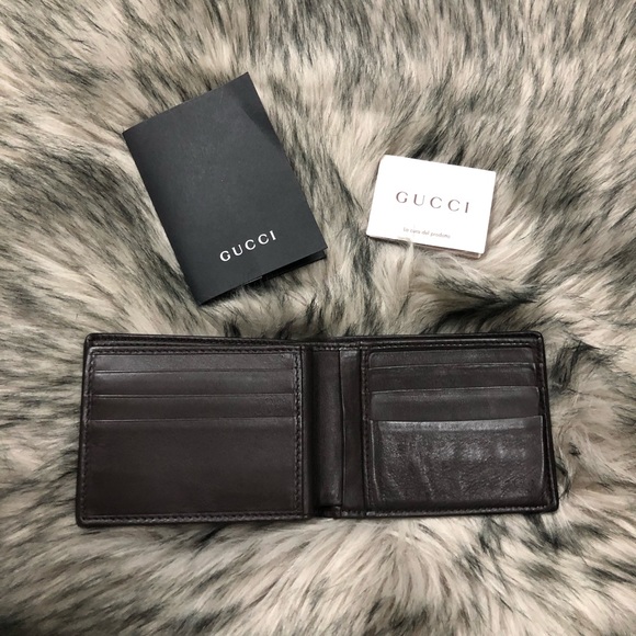 SOLD Gucci Mens brown leather wallet - Picture 6 of 8